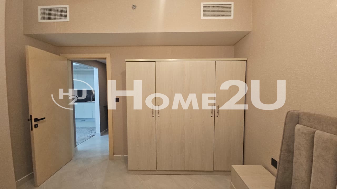 Home2u building